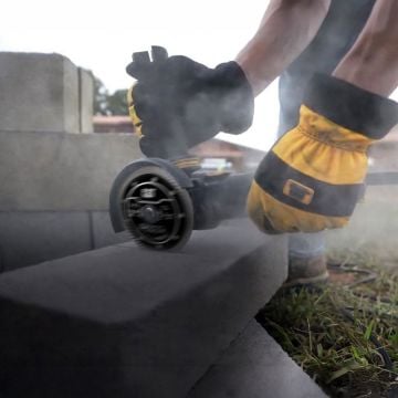 CAT DA09011 115mm Profesyonel Beton, Tuğla, Parke Taşı Elmas Kesme Diski (Turbo Kanallı Kenar)