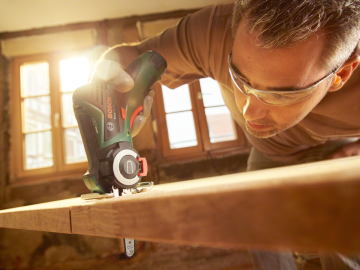 Bosch EasyCut 12 (Tek Akü 2,5 Ah)Akülü Testere