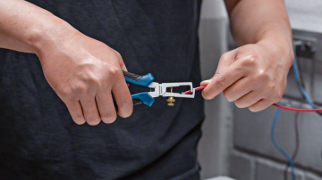 Bosch Profesyonel Kablo Sıyırma Pensesi 160mm