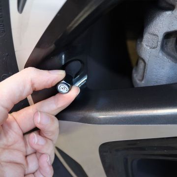 Michelin MC34273 Michelin Logolu Metal Universal Sibop Kapağı 4 Adet