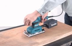 Makita BO4557 Avuç İçi Titreşim Zımpara Makinası